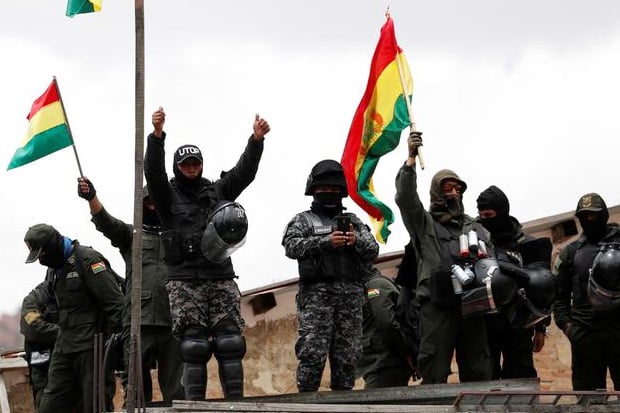 Militer Bolivia Ogah...