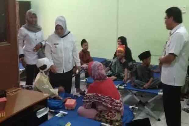Bupati Kobar: Sunatan...