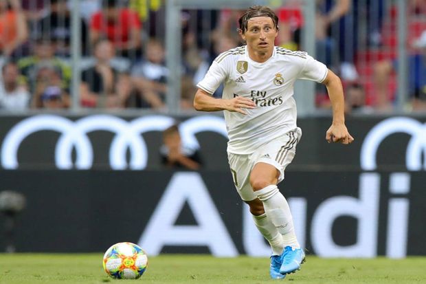 Pantang Menyerah, Modric...
