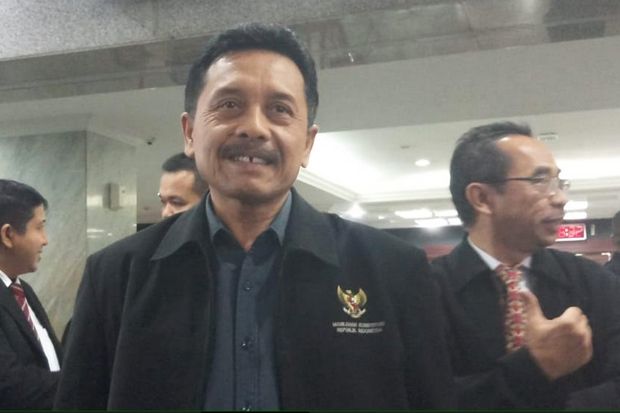 Presiden Bentuk Pansel...