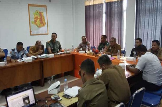 Pemkab Kobar Gelar Rapat...