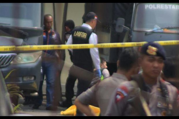 Pelaku Bom Bunuh Diri...