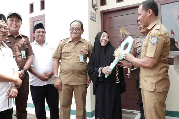 Pemkot Tangsel Perbaiki...
