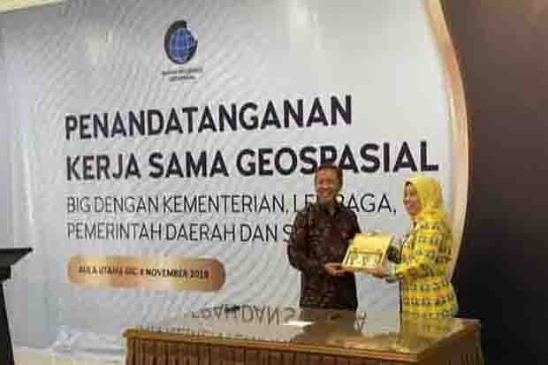 Dukung Kebijakan Satu...
