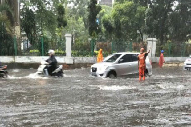 Hadapi Musim Hujan,...