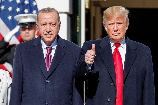 Trump Puji Erdogan di...