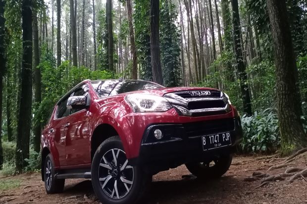 Isuzu Optimistis Mobil...