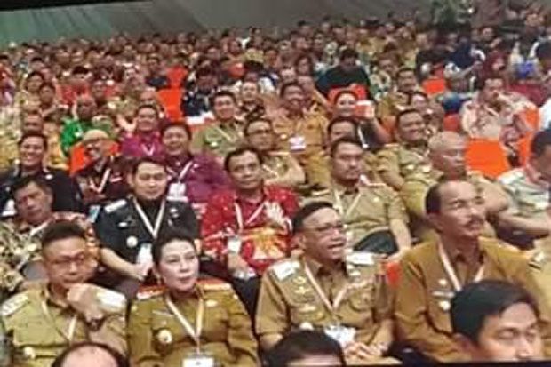 Bupati Klungkung Hadiri...