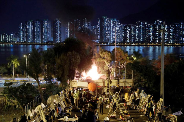 Demonstran Hong Kong...