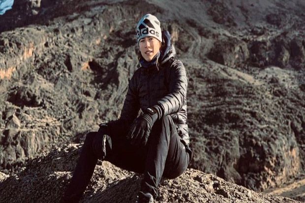 Taklukkan Puncak Kilimanjaro,...