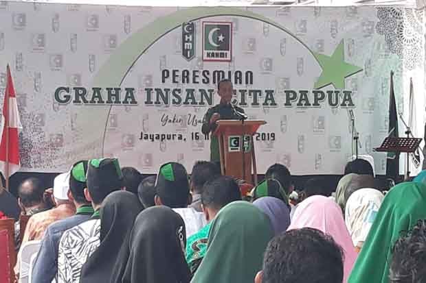 Kepala BKPM Resmikan...