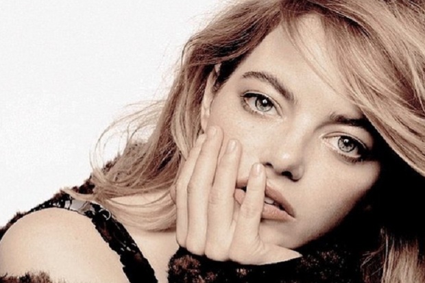 Emma Stone: Modeling...