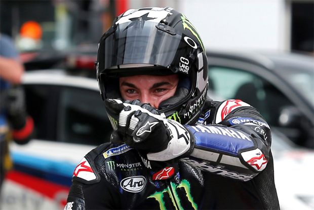 Vinales Hibur Penggemar,...