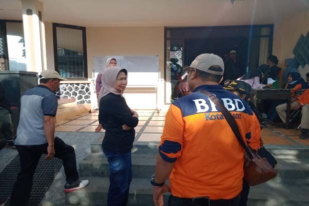 Kota Batu Dilanda Angin...