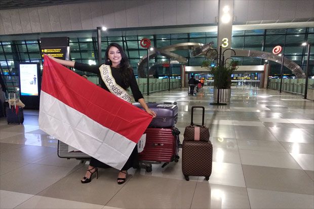 Bertolak ke London,...