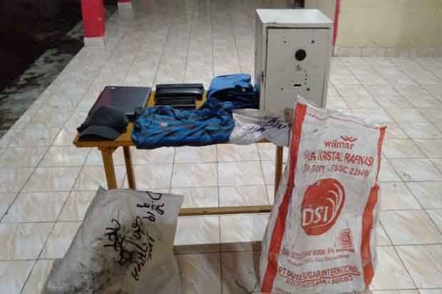 2 Pembobol Brankas Rp100...