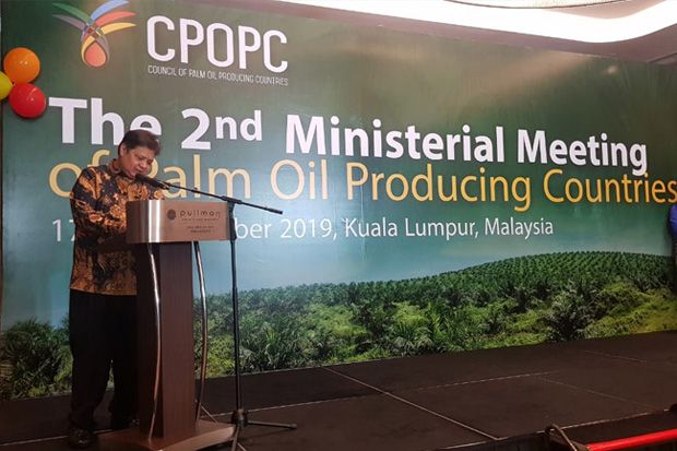Indonesia-Malaysia Bersatu...
