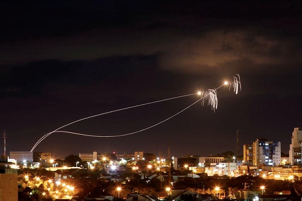 Sistem Rudal Iron Dome...