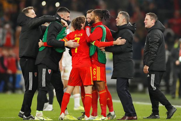 Wales Lolos ke Piala...