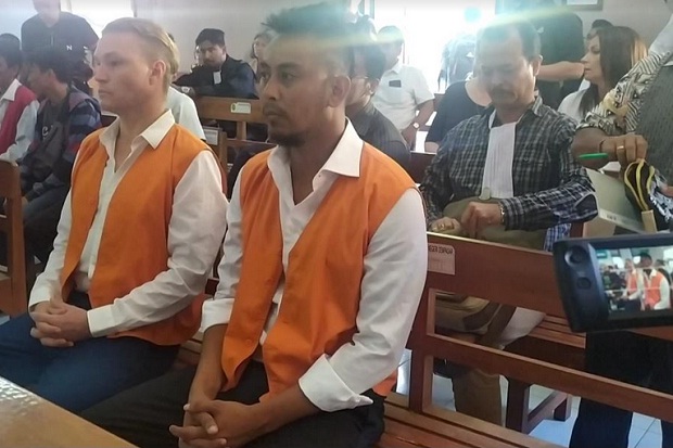 Pesta Kokain di Bali,...
