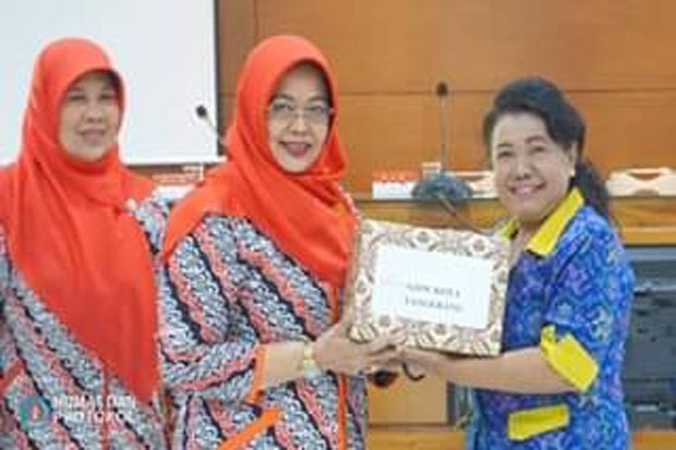 GOW Klungkung Menerima...