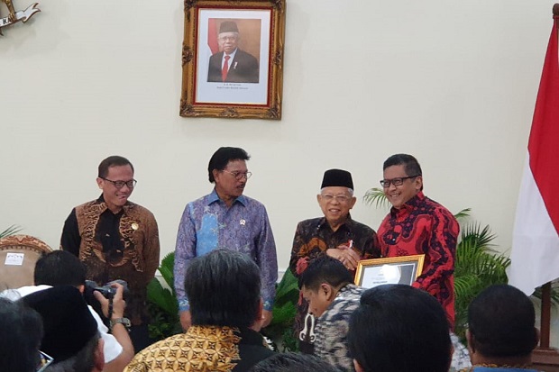 PDIP Raih Kategori Informatif...