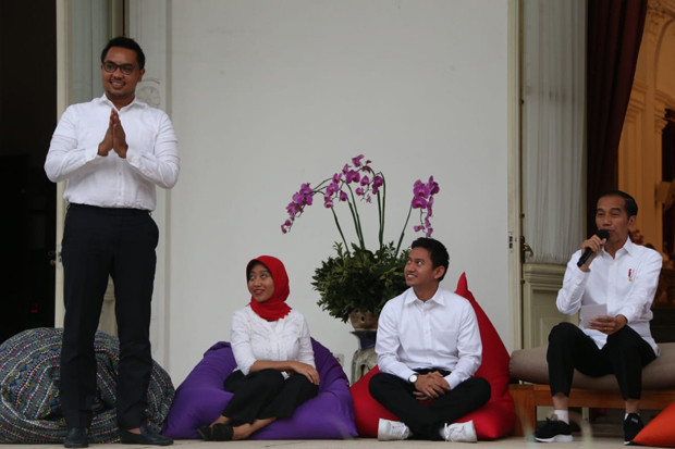 Jokowi Ingin Menyesuaikan...
