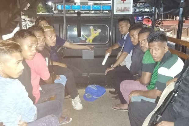 7 Pelaku Bentrokan di...