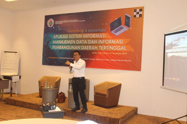 Sistem Aplikasi Data...