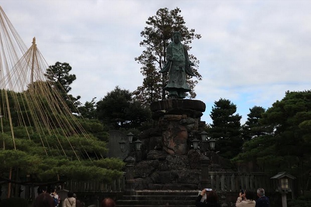 Kenrokuen Garden, Taman...