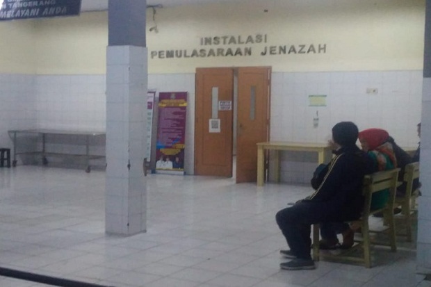 Nobar Laga Persita Tangerang,...