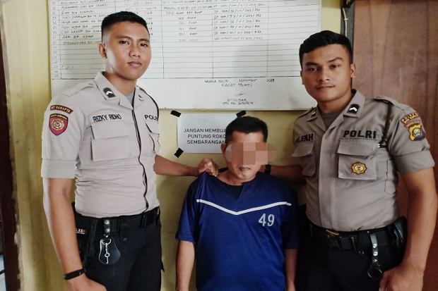 Terlalu, Pria Ini Jual...