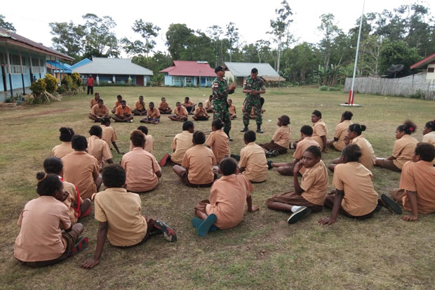 Satgas Yonif 411 Kostrad...