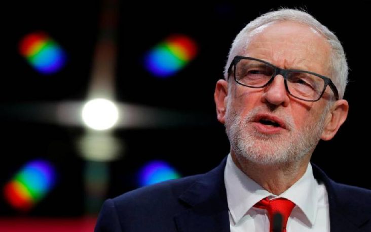 Corbyn: Saya Akan Tetap...