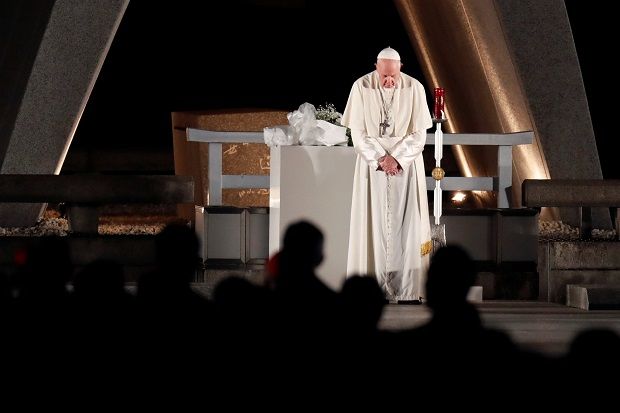 Paus Francis Serukan...