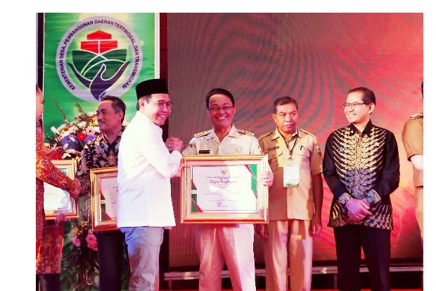 Lagi, Indra Catri Bupati...