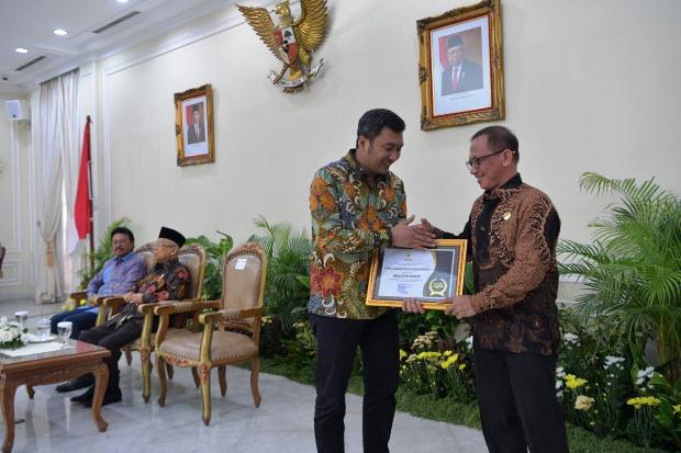 Pelindo III Jadi Satu-Satunya...
