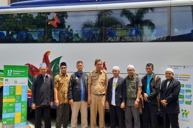 Lima Koperasi Pesantren...