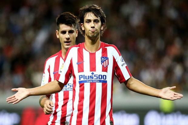 Joao Felix Raih Golden...