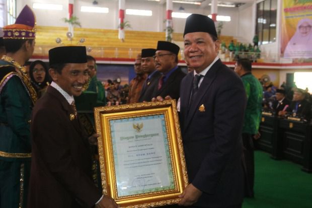 Gemilang Awards untuk...