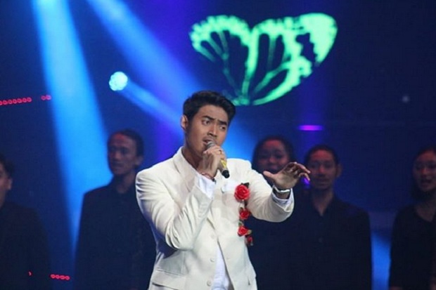 Sakit Tenggorokan, Elly...