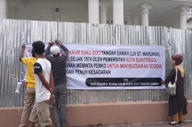 Kaum Adat Suku Guci...