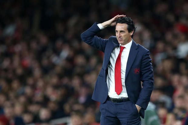 Arsenal Resmi Pecat...