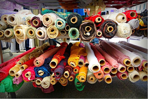 Tips Aman Belanja di...