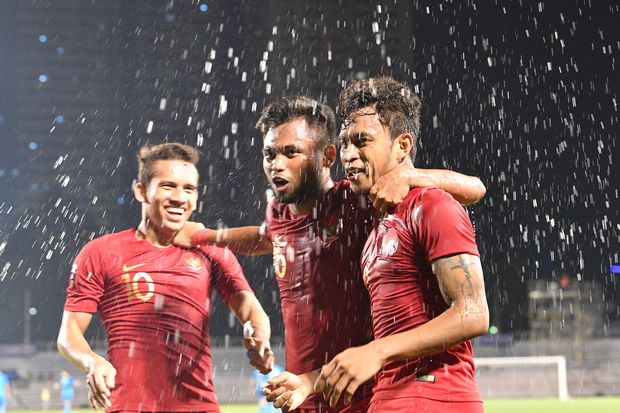 Susunan Pemain Vietnam...