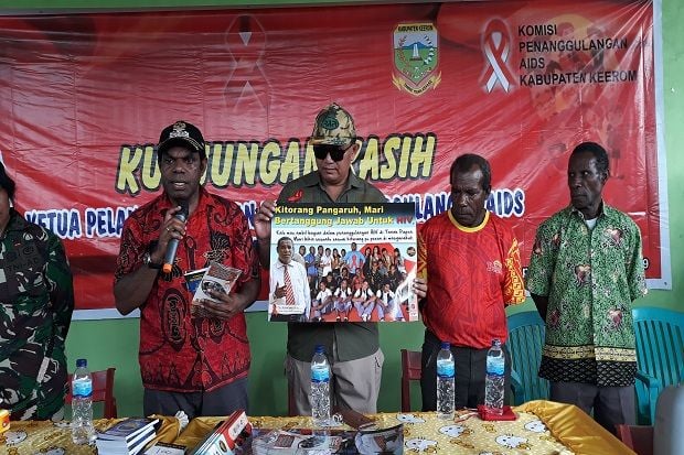 Perangi HIV/AIDS, Wakil...