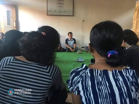 Peringati Hari AIDS...