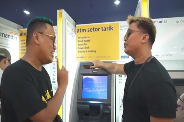 Sejumlah Artis Jadi...