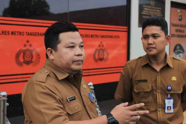 Pemkab Tangerang Polisikan...