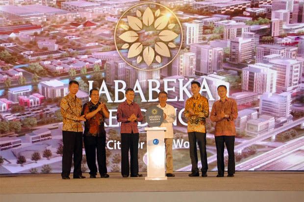 30 Tahun Jababeka Makin...